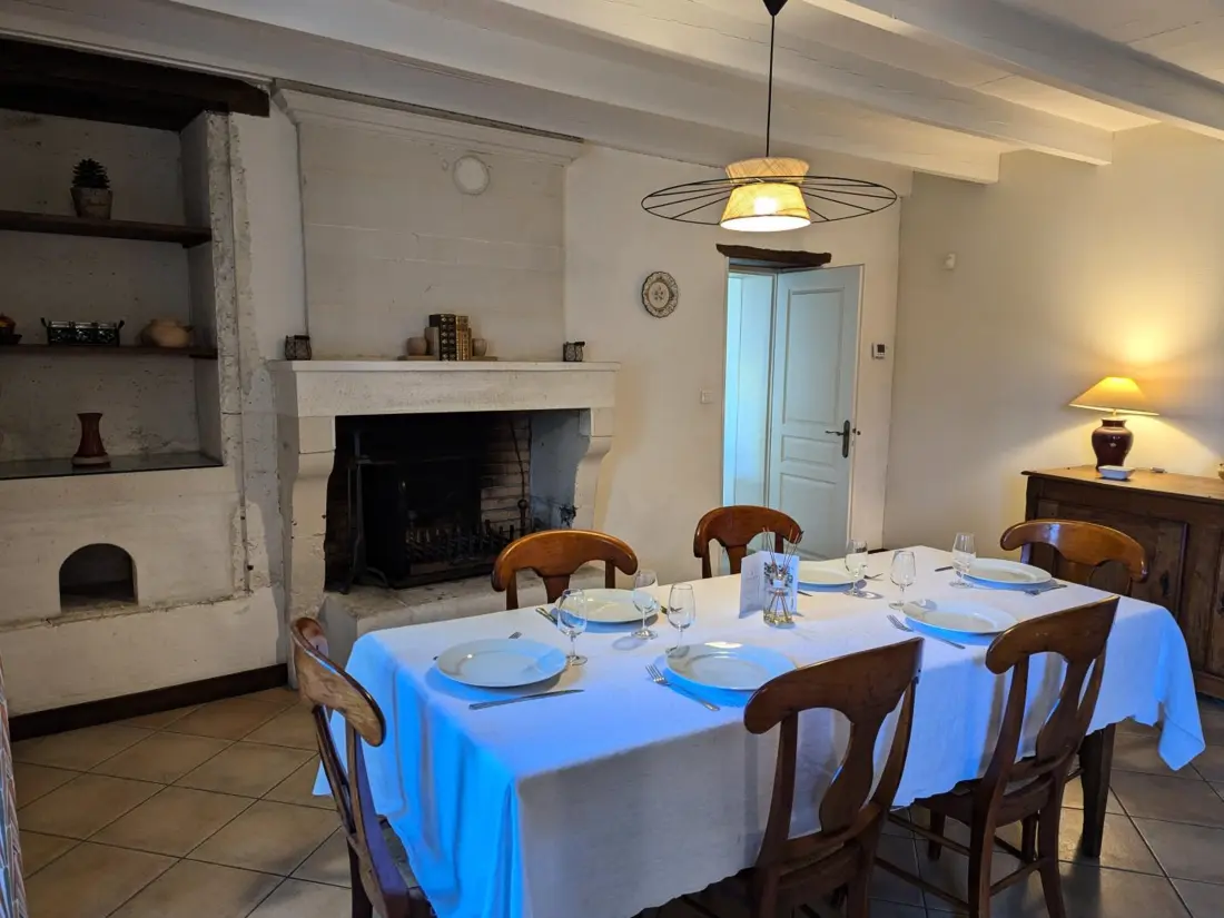 Maison de Vacances Saint-Cybardeaux 3