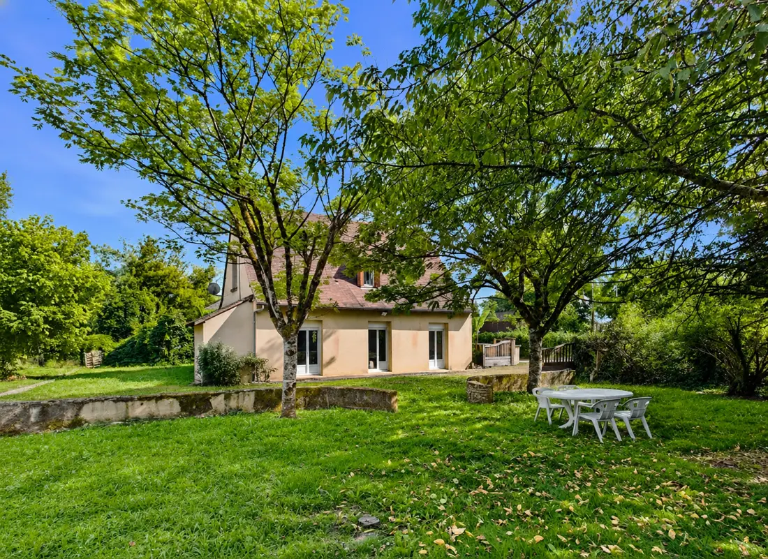 Maison à Saint Cyprien - Dordogne