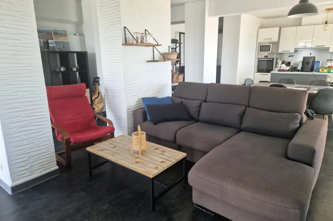 Appartement Avec Terrasse à Saint-cyprien