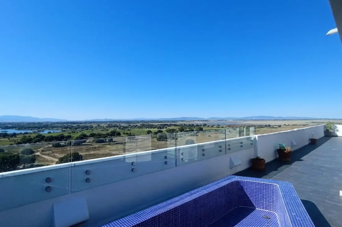 Appartement Avec Terrasse à Saint-cyprien