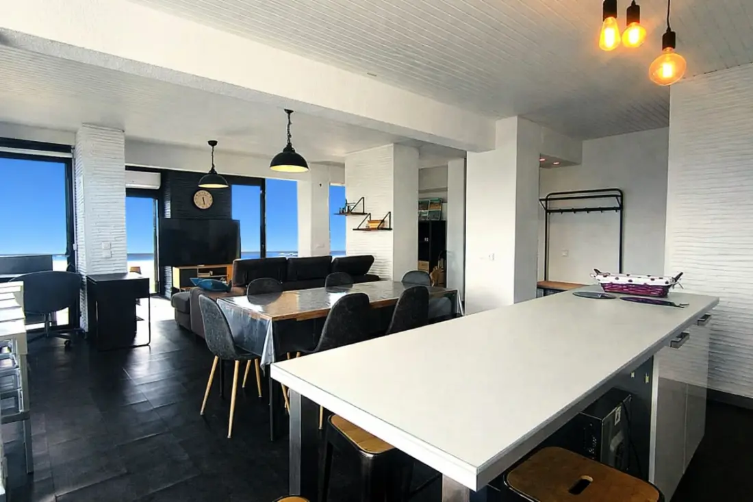 Appartement Avec Terrasse à Saint-cyprien