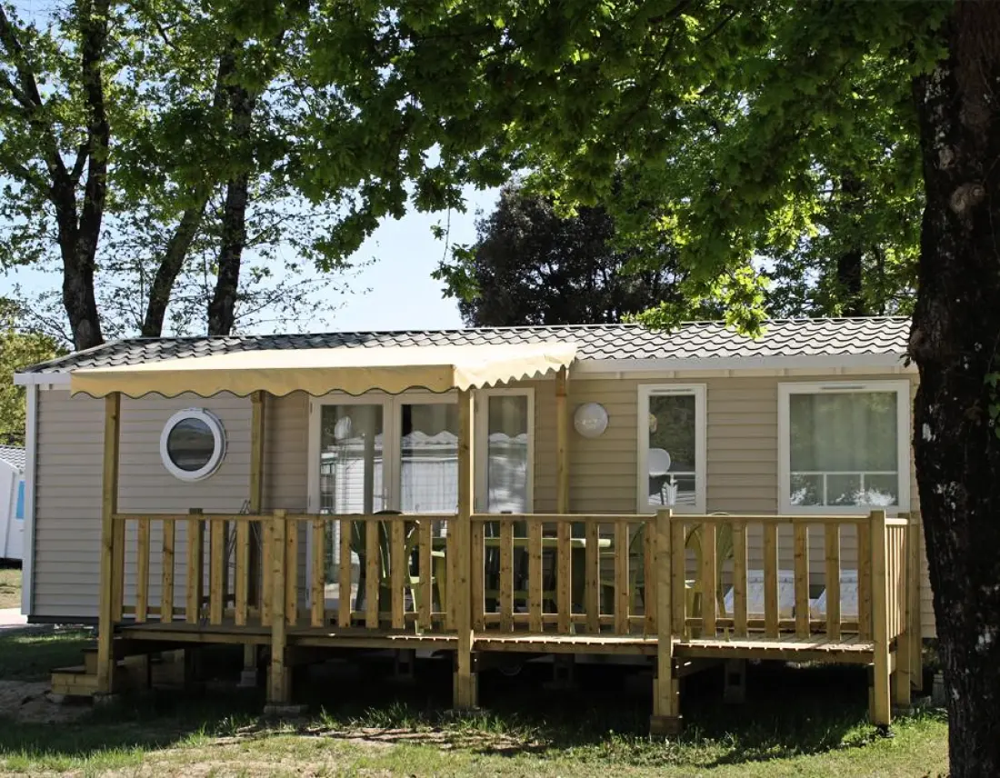 Camping Le Bosc - Bonnes Vacances 4 étoiles★★★★ 