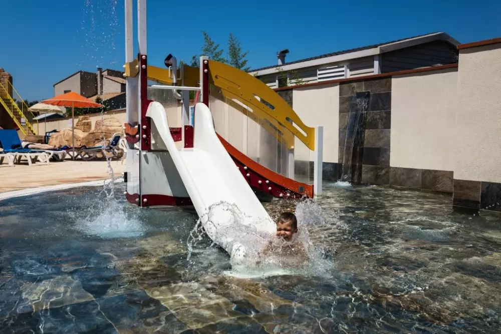 Chadotel Le Roussillon 4 étoiles★★★★