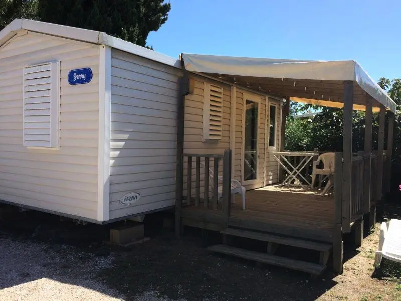 Camping Le Roussillon 4 étoiles★★★★