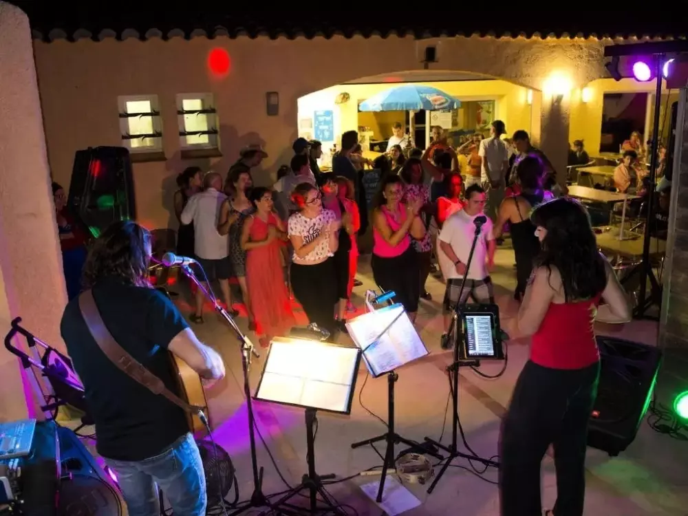 Camping Le Roussillon