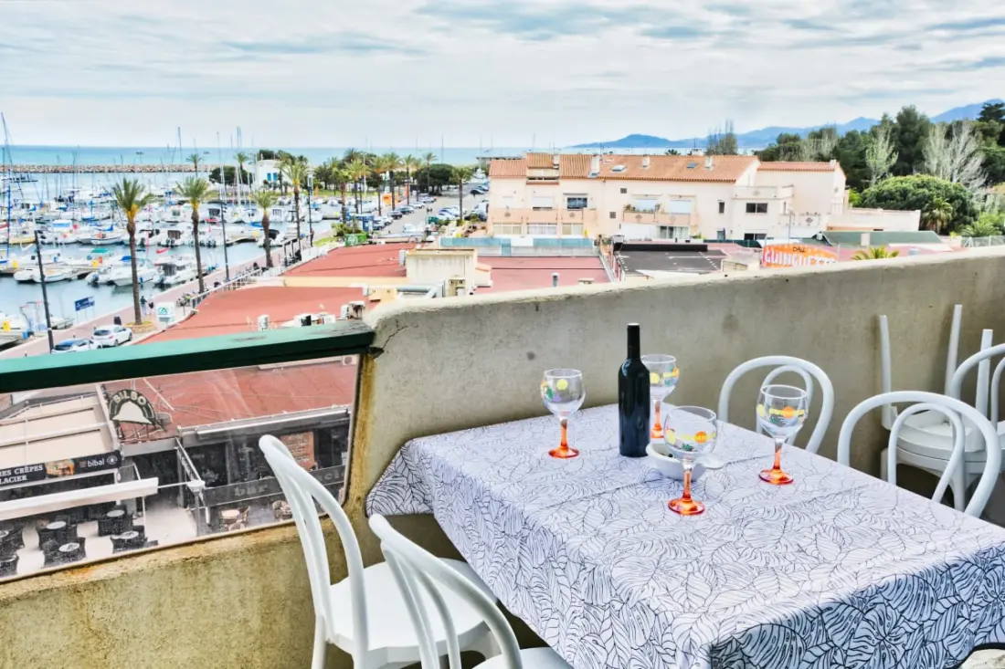 Joli 51 M² Avec Vue Sur Le Port
