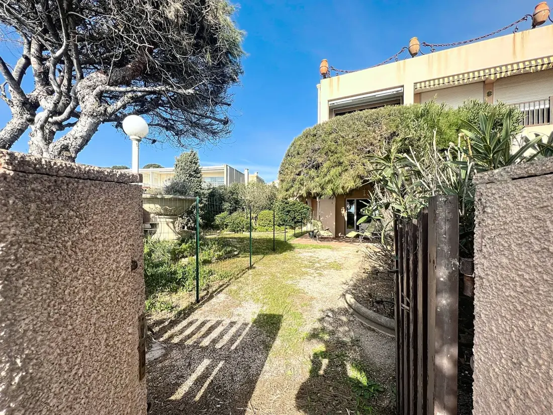 Location de Vacances Saint-Cyr-sur-Mer 41