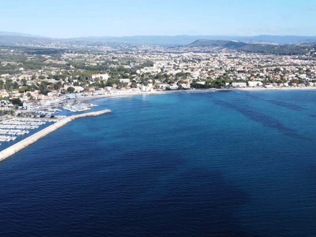 Location de Vacances Saint-Cyr-sur-Mer 41