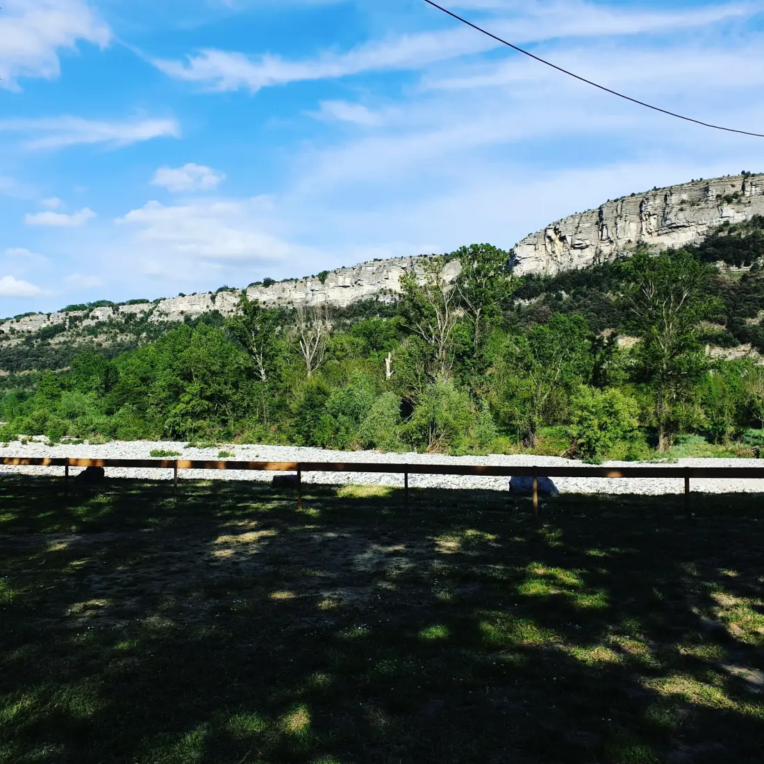 Camping le Verger de Jastres 3 étoiles★★★