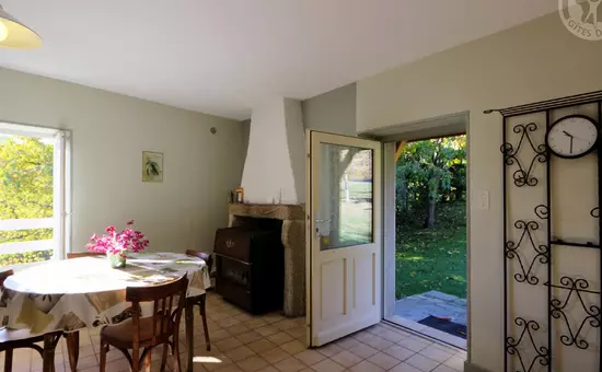 Maison de Vacances SAINT-DIDIER-SUR-ROCHEFORT