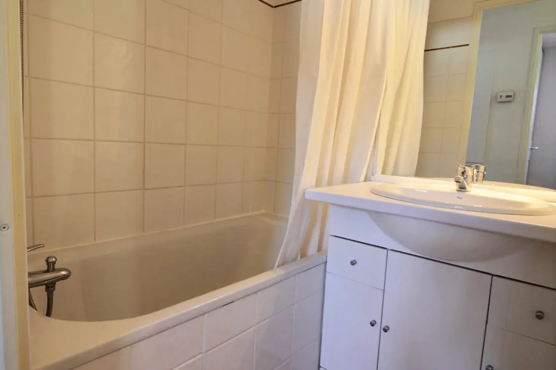 Appartement Lumineux Avec Balcon, Près Des Pistes