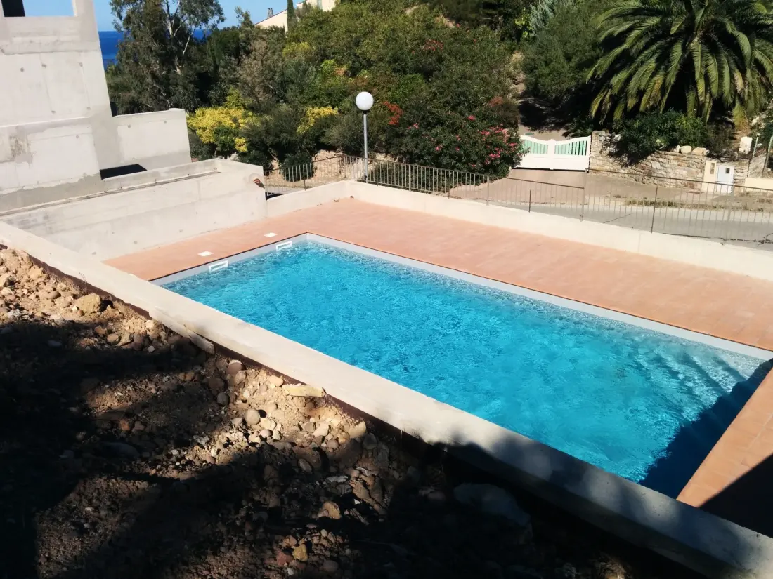 Résidence Pont de bateau, Meerblick mit privatem Pool