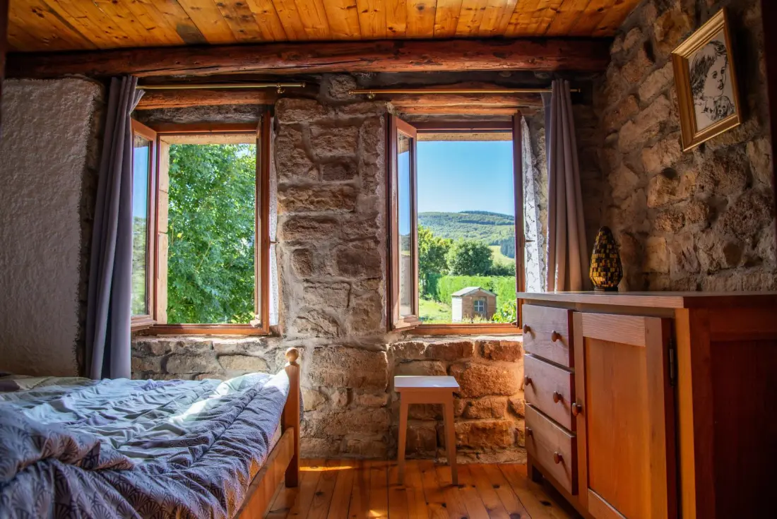 Gîte de France Gîtes de france 2/4 personnes à la peyre 2 épis