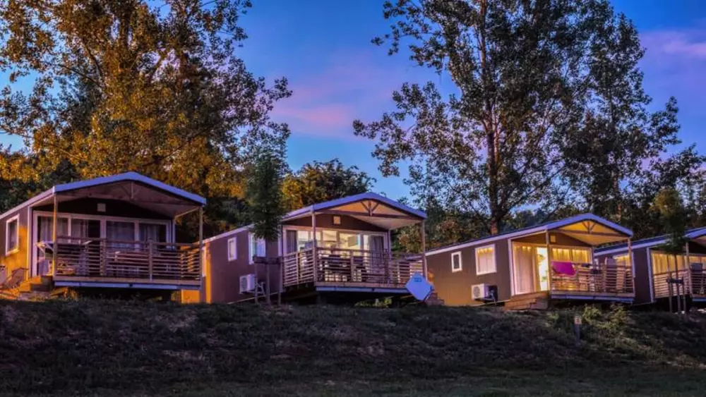 Camping Paradis Val de Coise4 étoiles★★★★