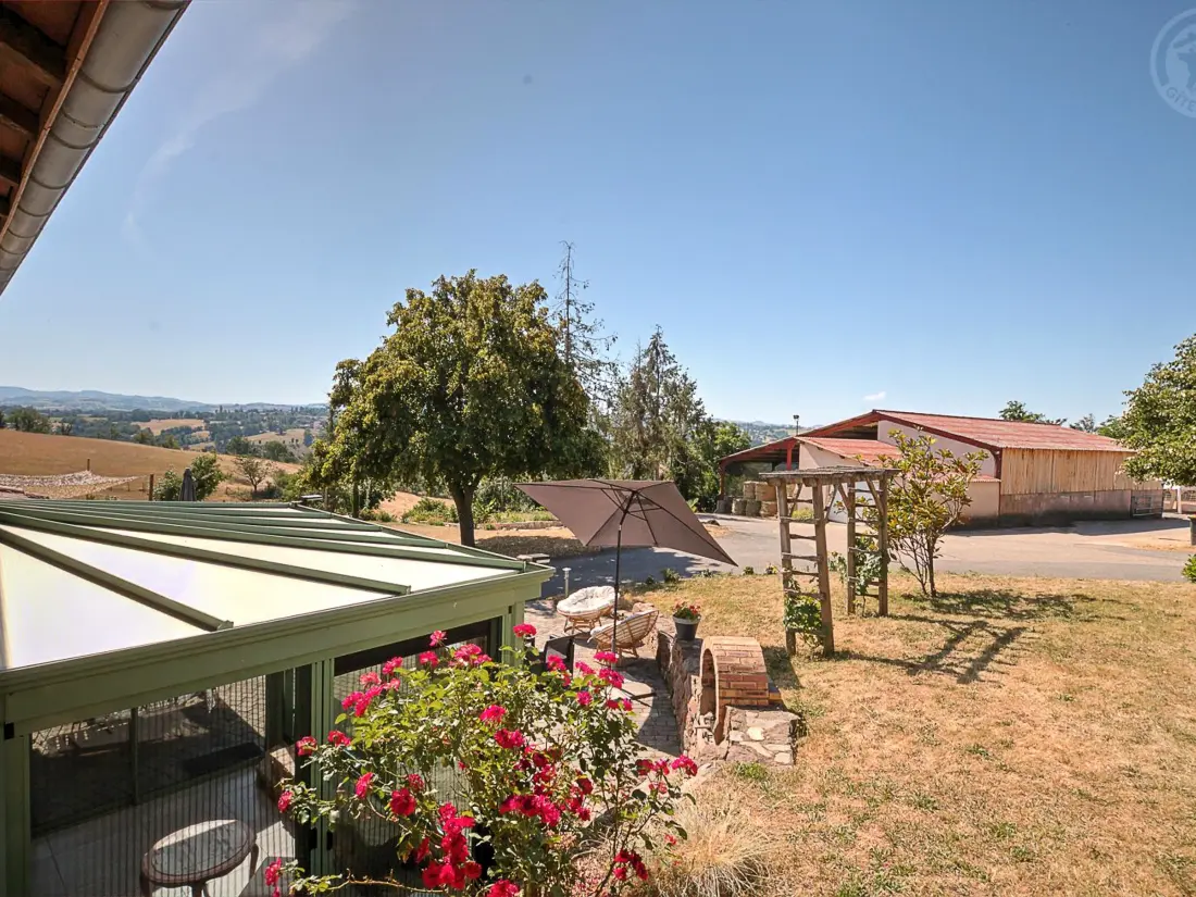 Maison de Vacances Saint-Galmier 4