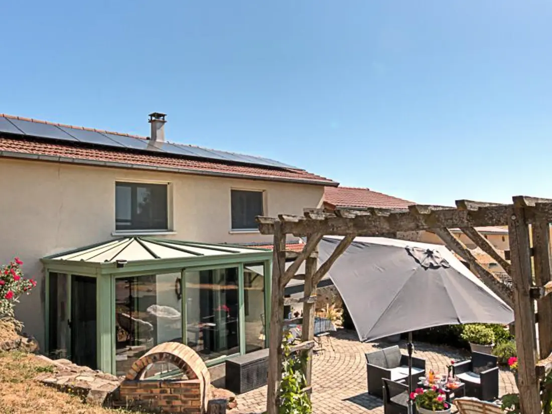 Maison de Vacances Saint-Galmier 4