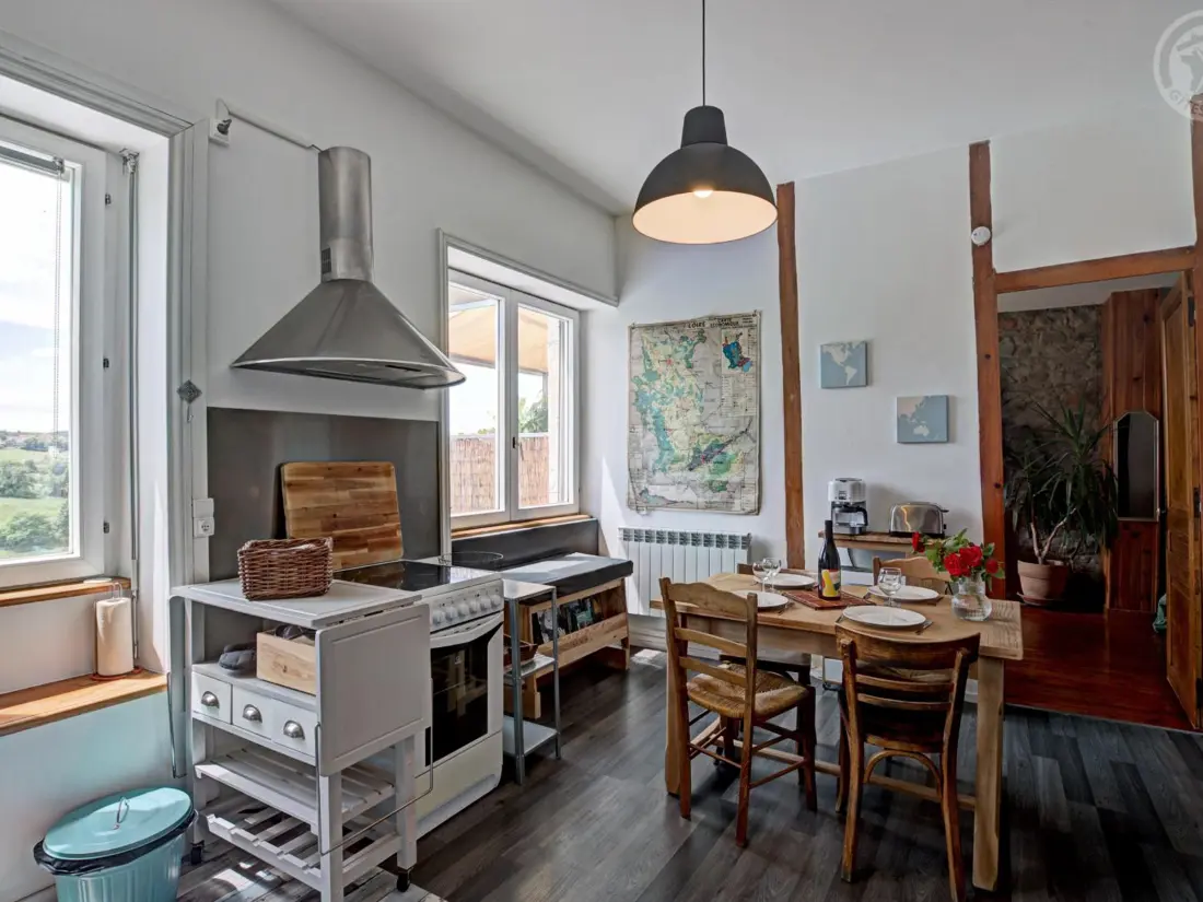 Maison de Vacances SAINT-GENEST-LERPT