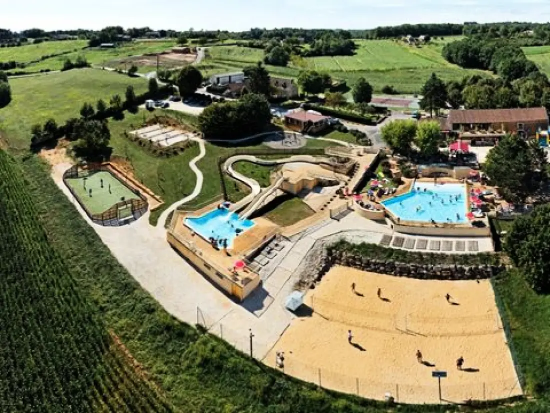 Camping Les Truffières De Dordogne 5 étoiles★★★★★