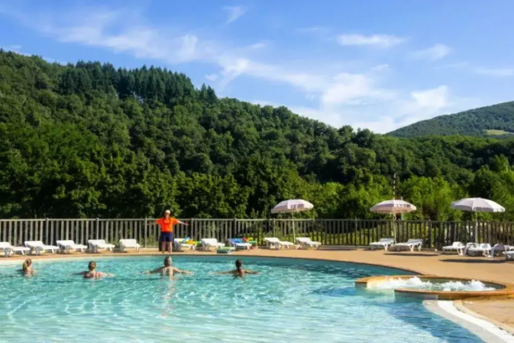 Ushuaïa Villages - Camping  Les Rives d'Olt et Aubrac 4 étoiles★★★★