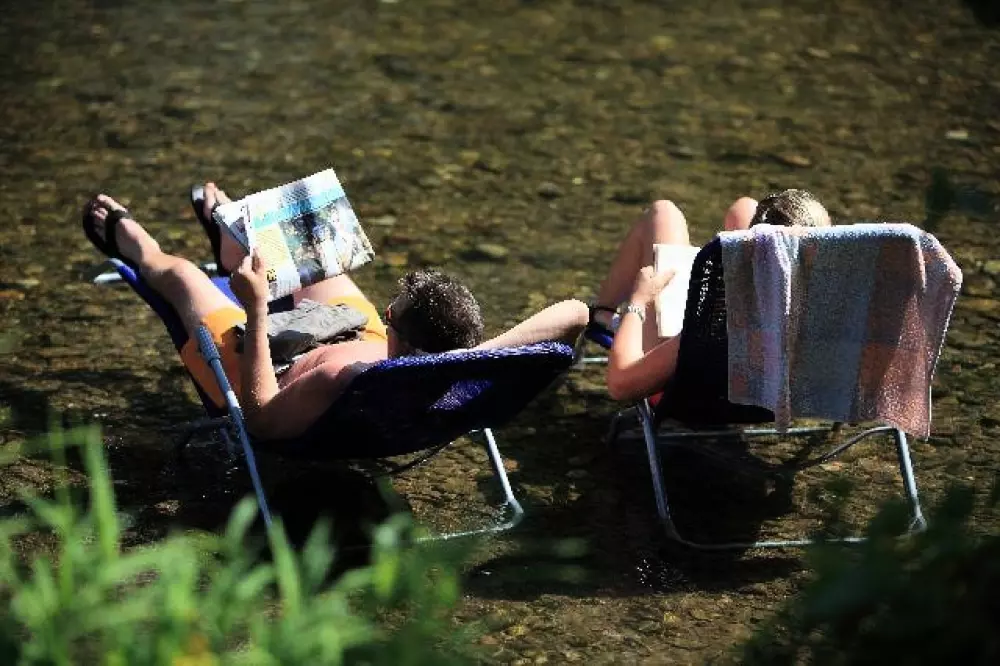 Ushuaïa Villages - Camping  Les Rives d'Olt et Aubrac 4 étoiles★★★★