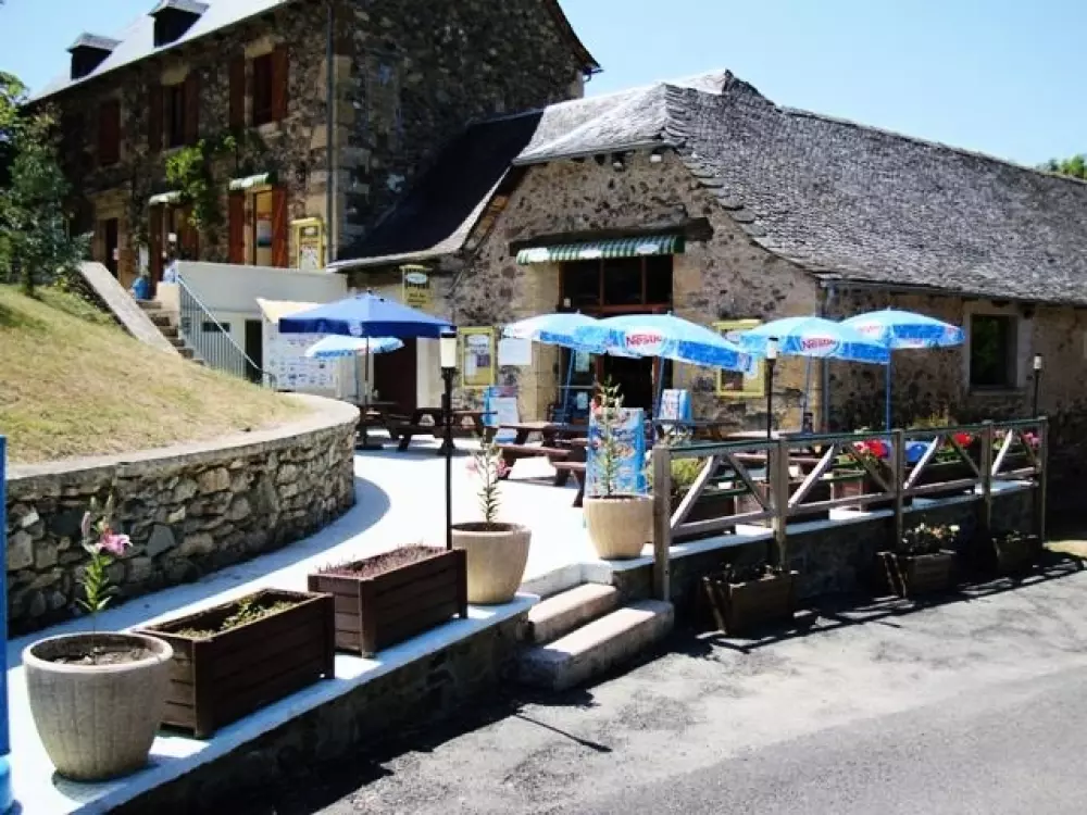 Ushuaïa Villages - Camping  Les Rives d'Olt et Aubrac 4 étoiles★★★★