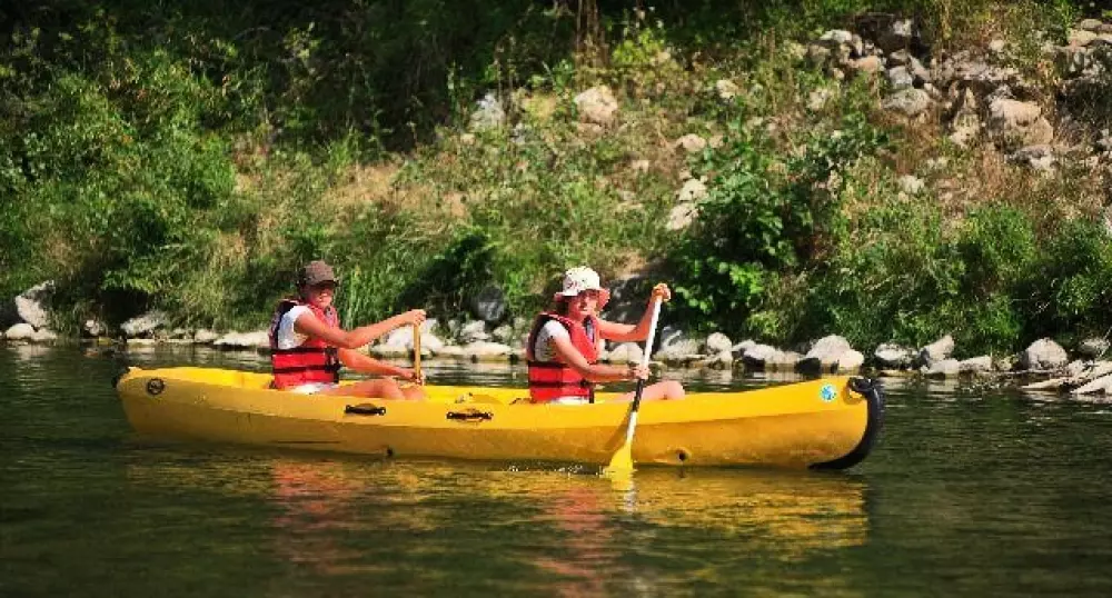 Ushuaïa Villages - Camping  Les Rives d'Olt et Aubrac 4 étoiles★★★★