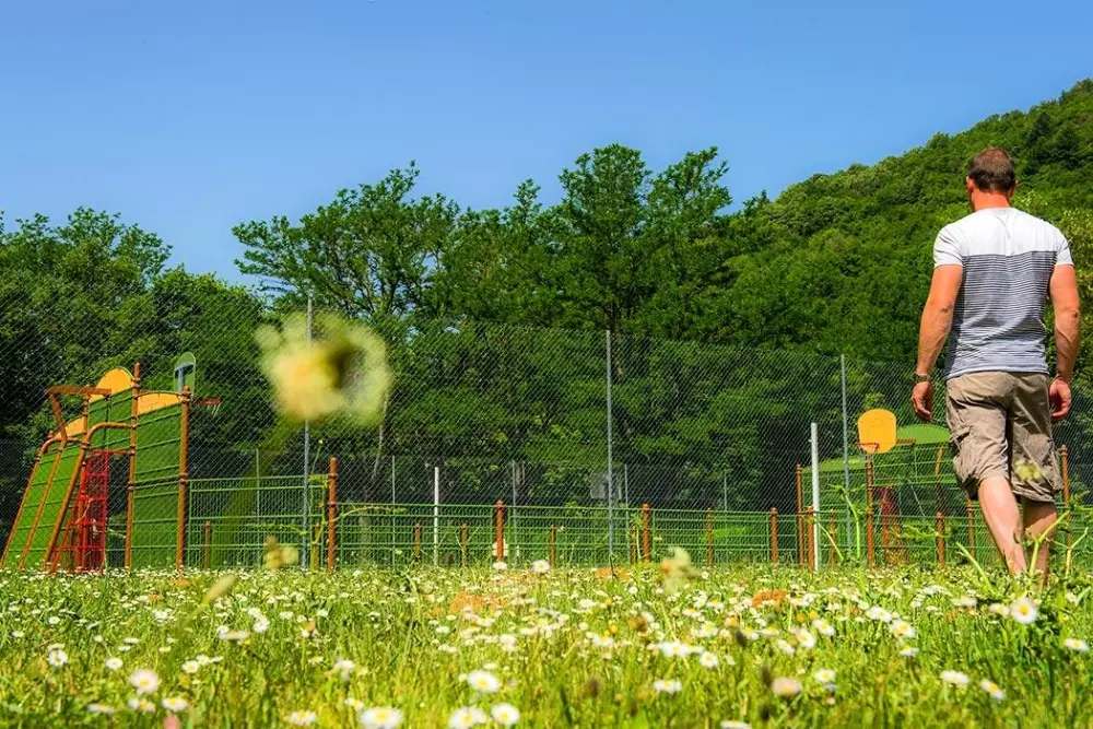 Ushuaïa Villages - Camping  Les Rives d'Olt et Aubrac 4 étoiles★★★★