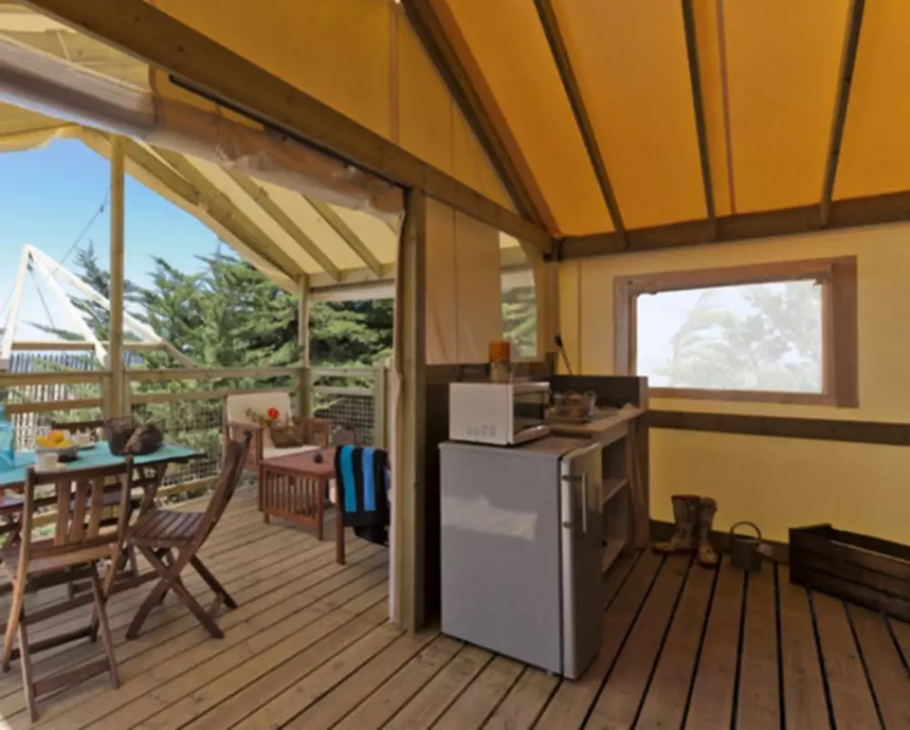 Ushuaïa Villages - Camping  Les Rives d'Olt et Aubrac 4 étoiles★★★★