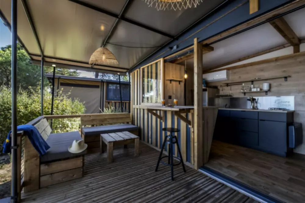 Ushuaïa Villages - Camping  Les Rives d'Olt et Aubrac 4 étoiles★★★★