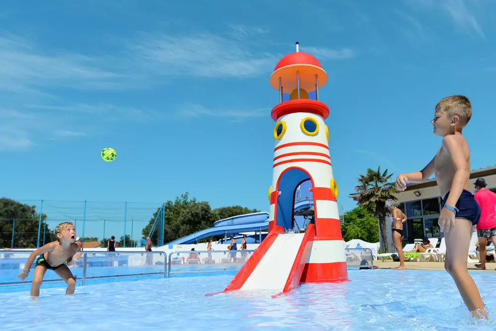 Camping L'Anse des Pins 41 étoiles★ - Plage