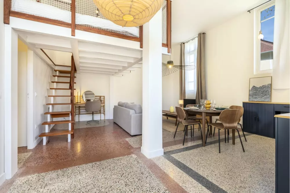 La Maison Heureuse -