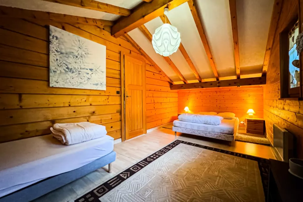 Chalet Face Au Mont-blanc, Calme Et Confort