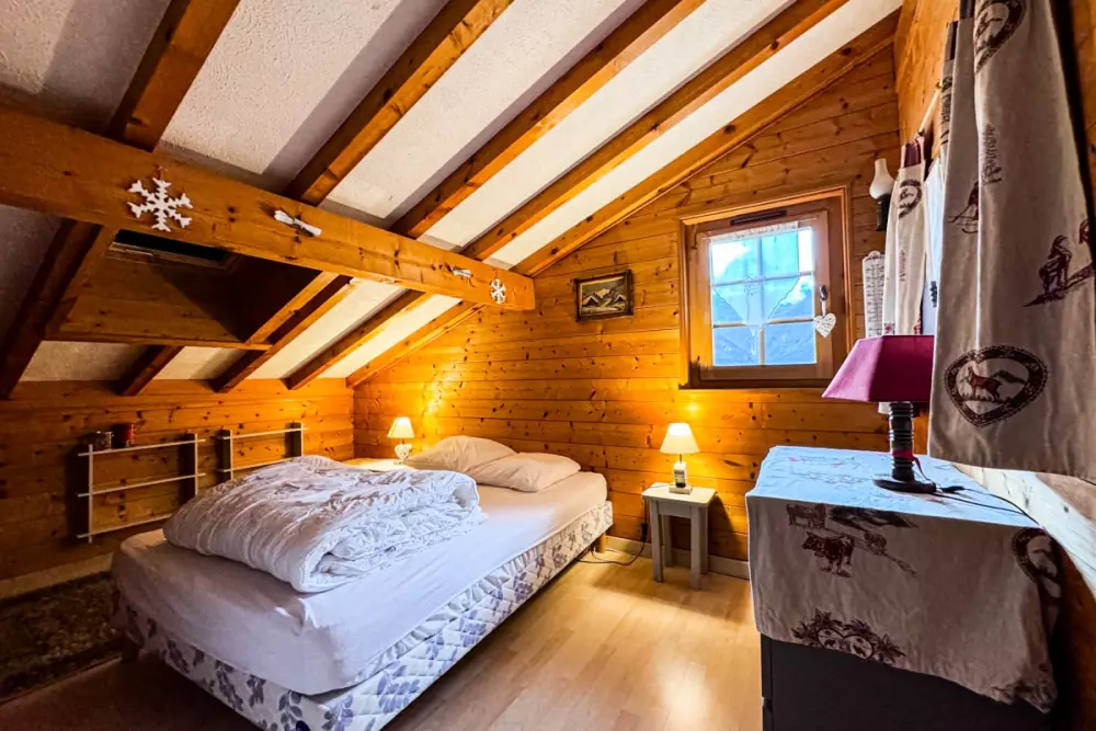 Chalet Face Au Mont-blanc, Calme Et Confort