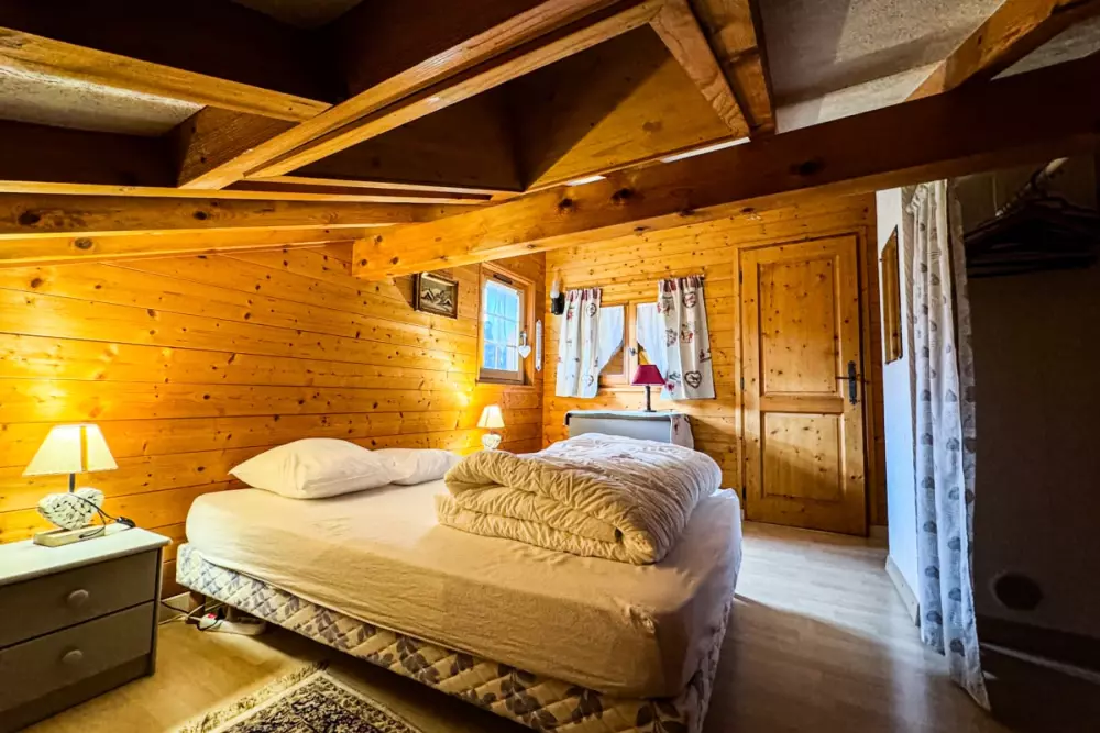 Chalet Face Au Mont-blanc, Calme Et Confort