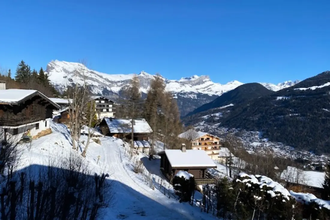 Appartement Cosy Avec Balcon – Saint-gervais