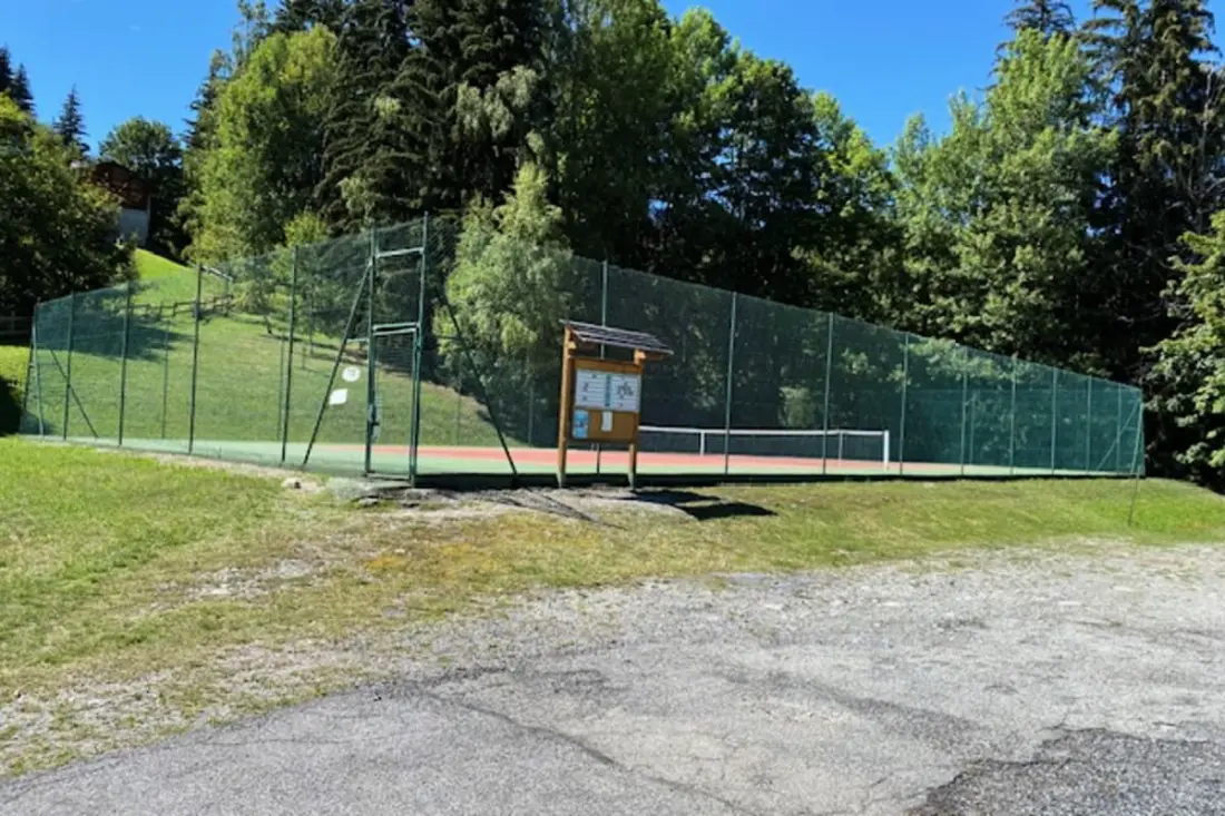 Appartement Cosy Avec Balcon – Saint-gervais