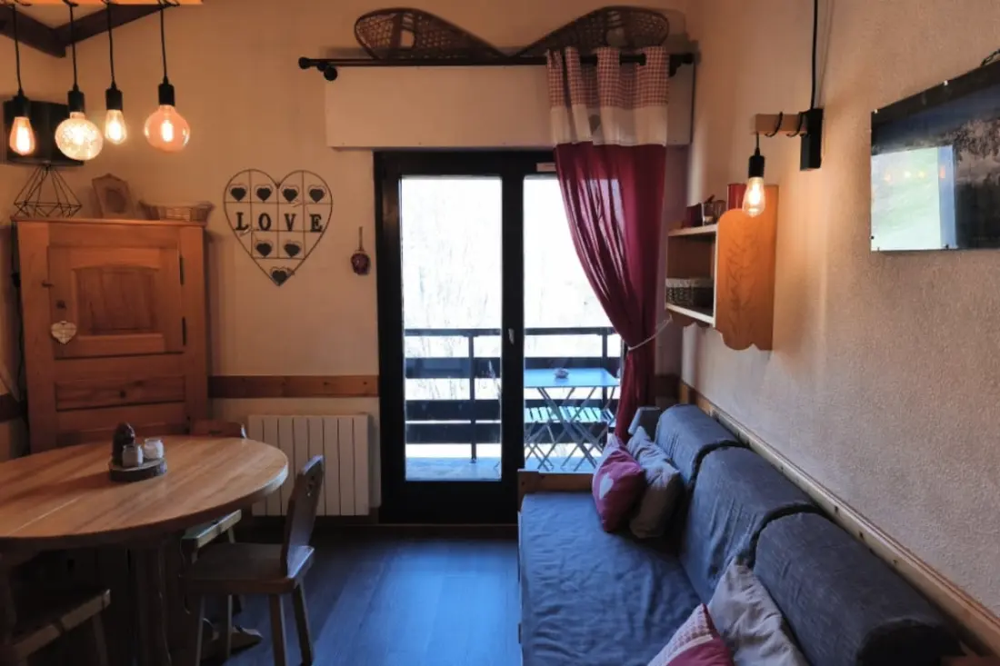 Appartement Cosy Avec Balcon – Saint-gervais