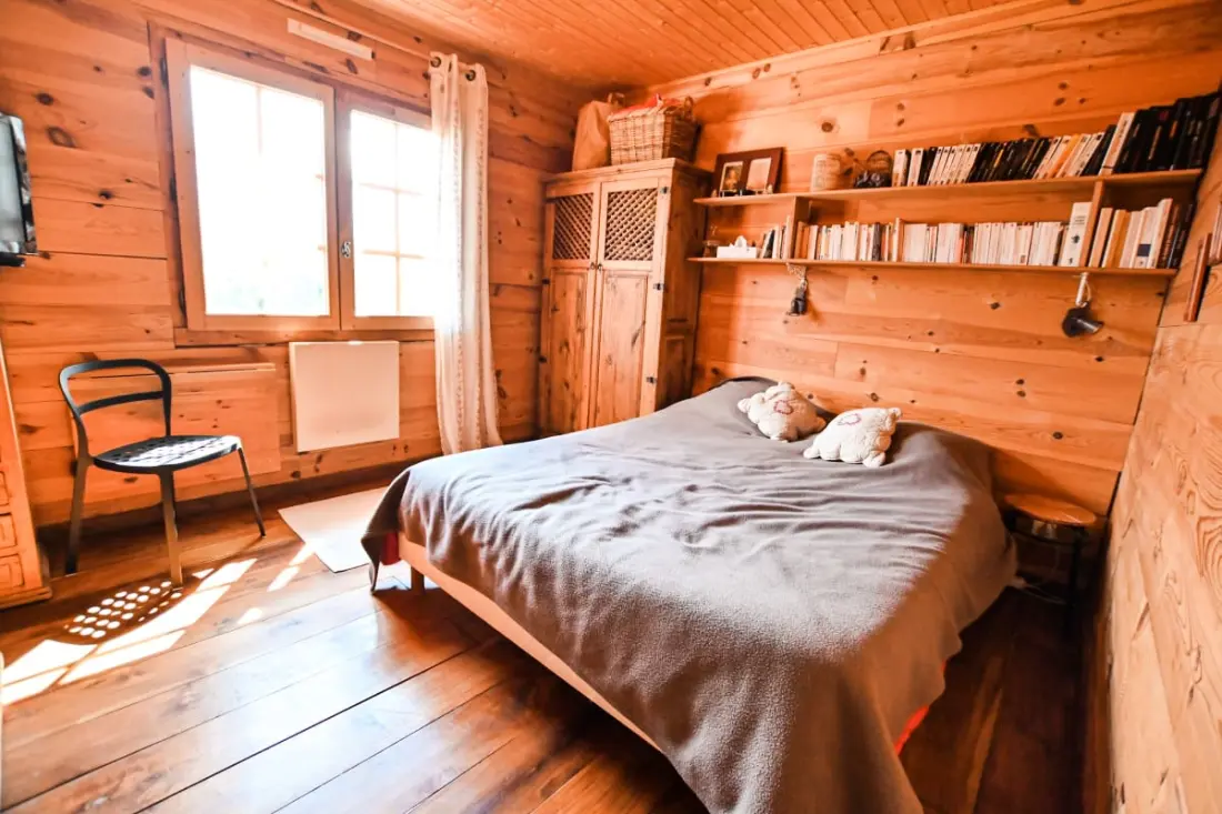 Chalet Paisible De 170m² Avec Jolie Terrasse !