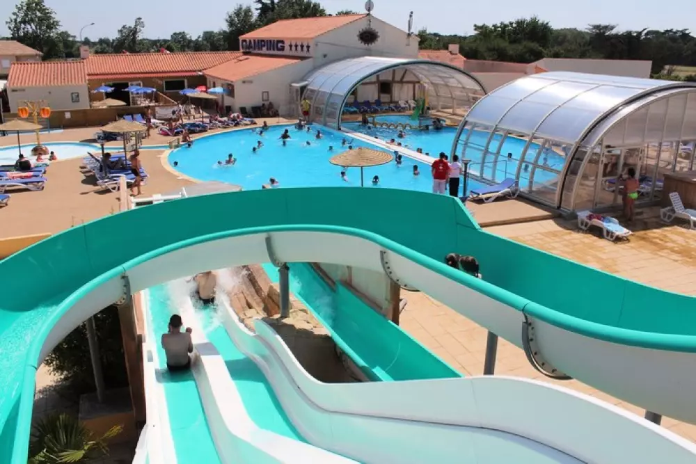 Camping Click Vacances Le Domaine De Beaulieu4 étoiles★★★★