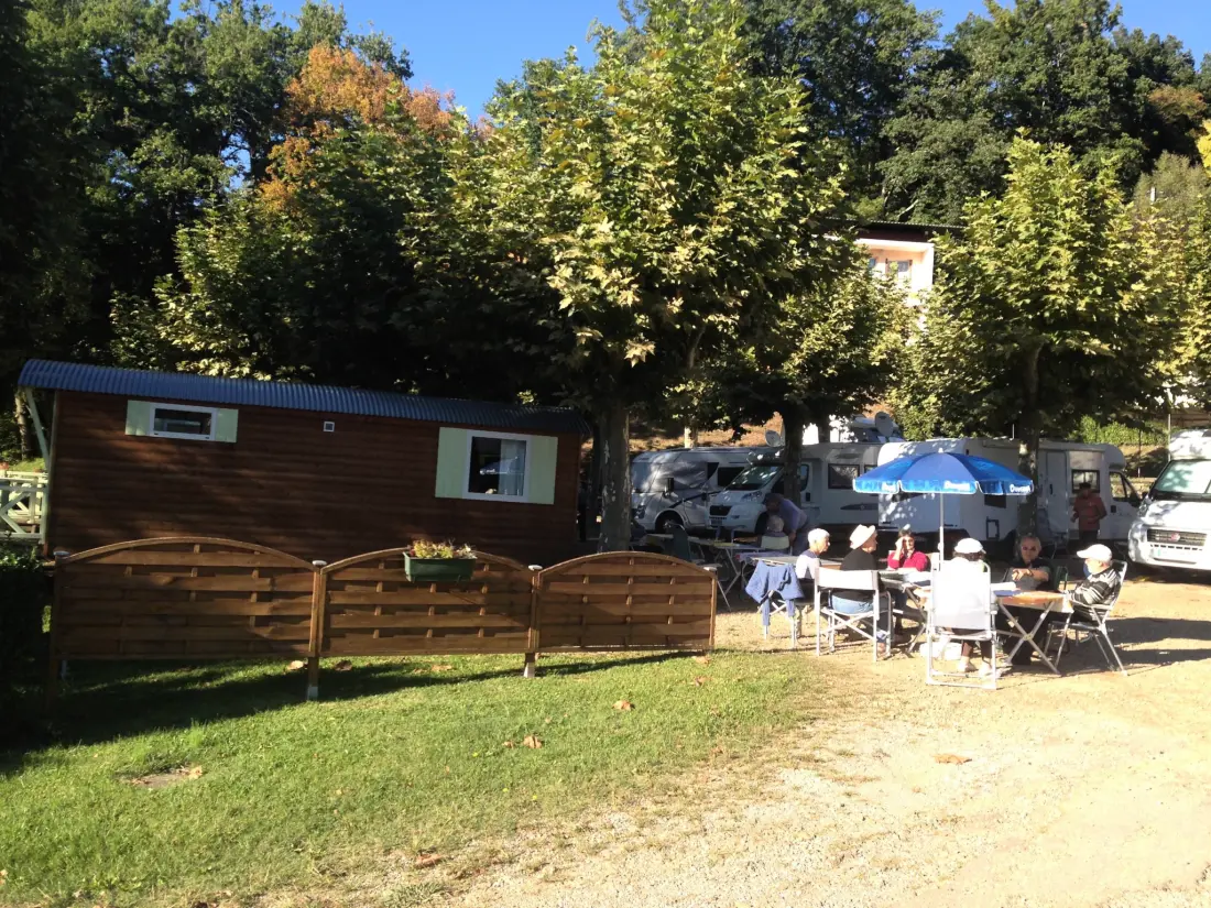 Camping PARC DE PALETES 4 étoiles★★★★