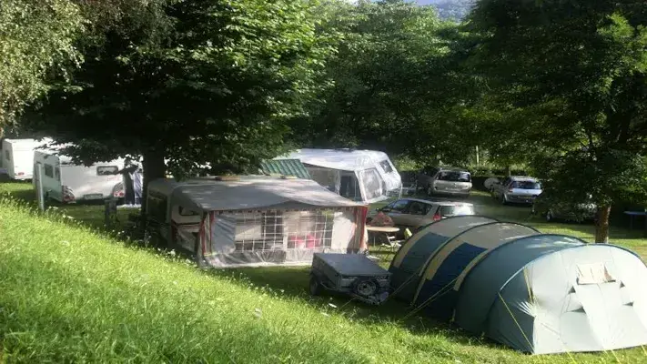 Camping PARC DE PALETES 4 étoiles★★★★