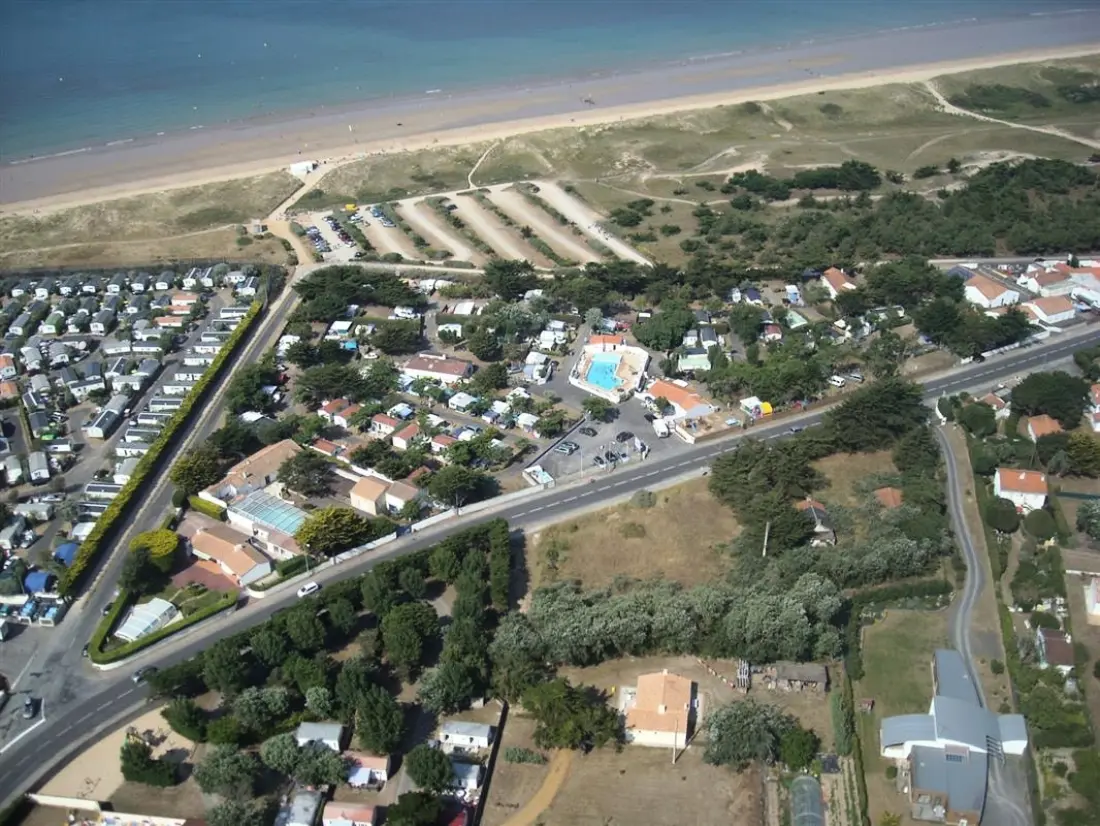 Camping - Club Mahana 4 étoiles★★★★