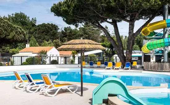 Camping Domaine des Salins ****