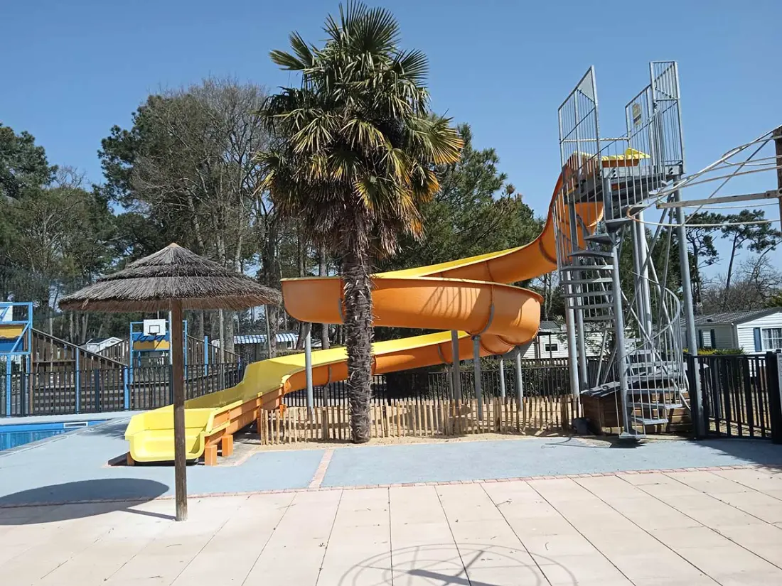 Camping l'Orée des Pins 4 étoiles★★★★