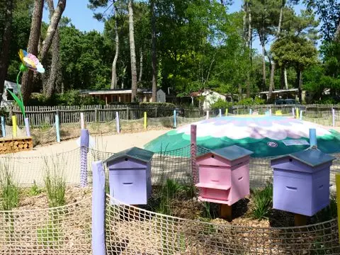Flower Camping Au Bois Des Biches 4 étoiles★★★★