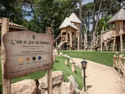 Flower Camping Au Bois Des Biches 4 étoiles★★★★