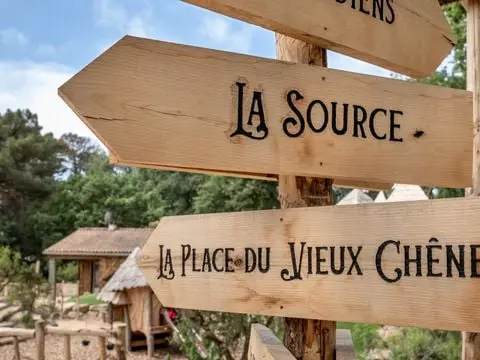 Flower Camping Au Bois Des Biches 4 étoiles★★★★