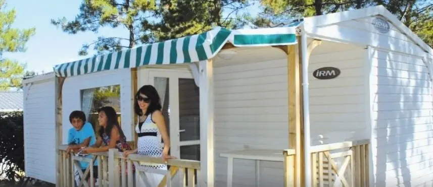 Camping Riez à la Vie 4 étoiles★★★★