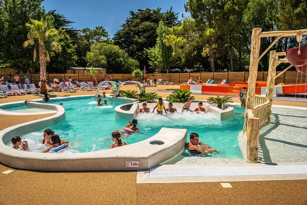 Camping Riez à la Vie 41 étoiles★