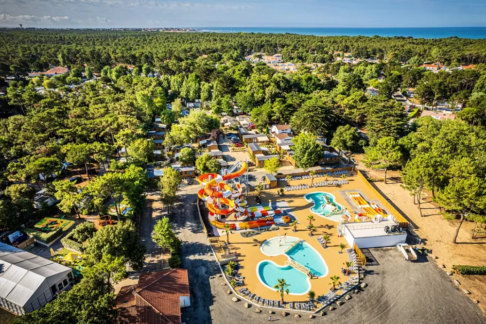 Camping Riez à la Vie 41 étoiles★